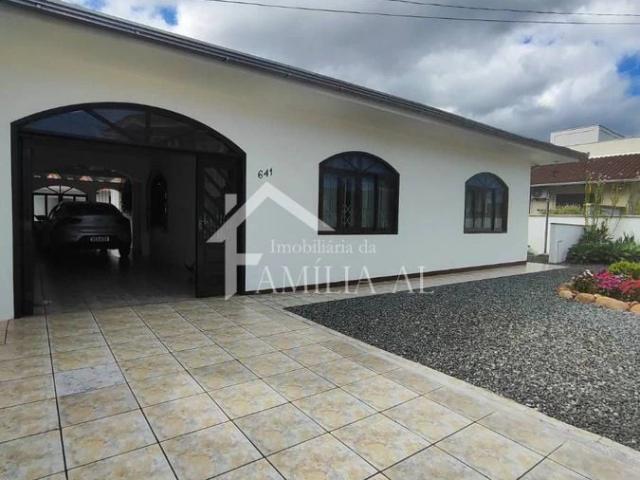 Casa venda em Joinville, Região Geográfica Intermediária de Joinville