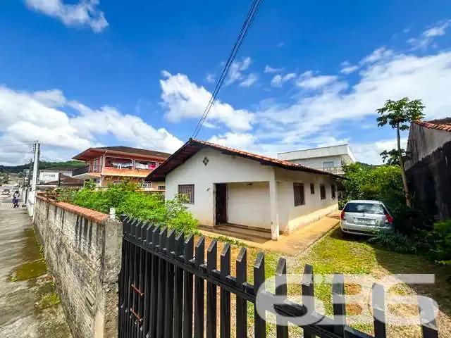 Casa venda em Região Geográfica Imediata de Joinville, Joinville
