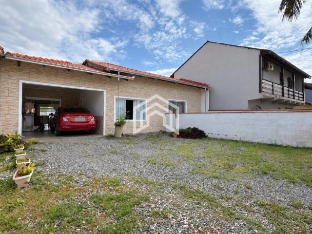 Casa venda em Joinville, Região Geográfica Intermediária de Joinville