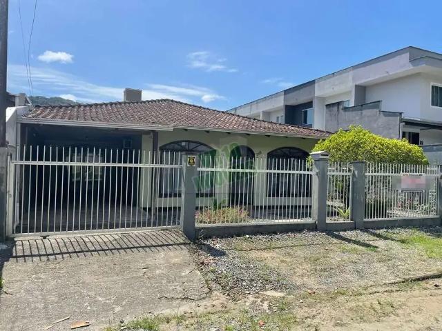 Casa venda em Região Geográfica Imediata de Joinville, Joinville