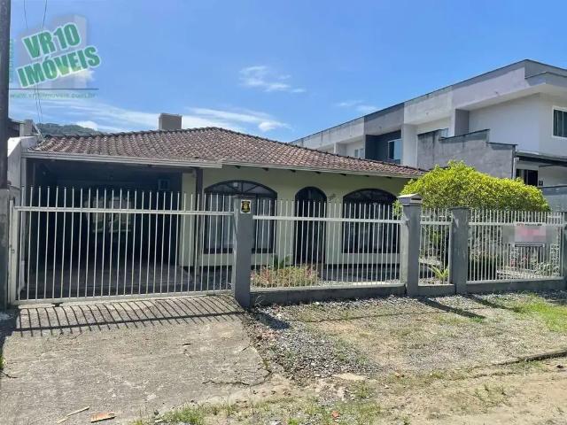 Casa venda em Região Geográfica Imediata de Joinville, Joinville