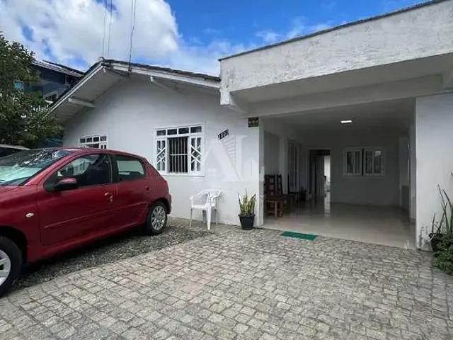 Casa venda em Jardim Iririú, Joinville