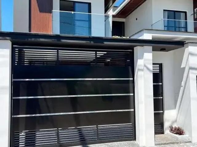 Casa venda em Região Geográfica Imediata de Joinville, Joinville