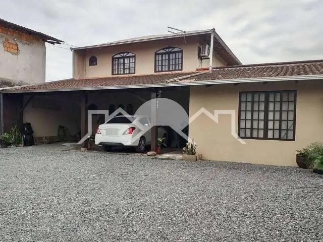 Casa venda em Joinville, Região Geográfica Intermediária de Joinville