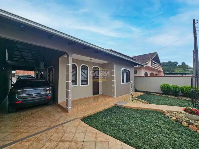 Casa venda em Região Geográfica Imediata de Joinville, Joinville