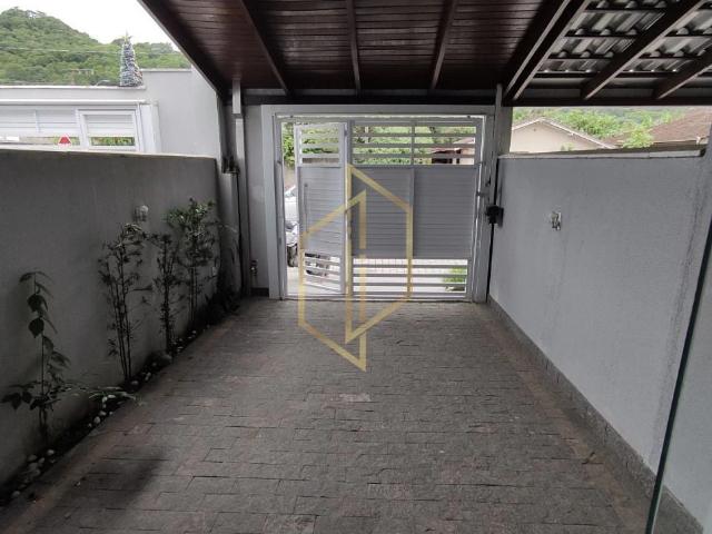 Casa venda em Joinville, Região Geográfica Intermediária de Joinville
