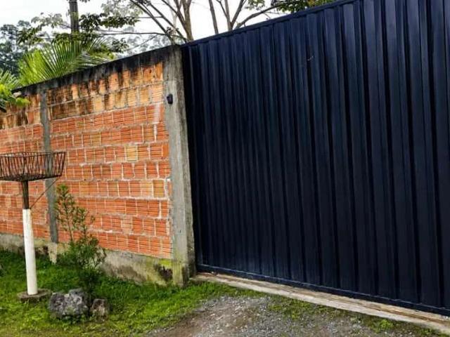 Casa venda em Joinville, Região Geográfica Intermediária de Joinville