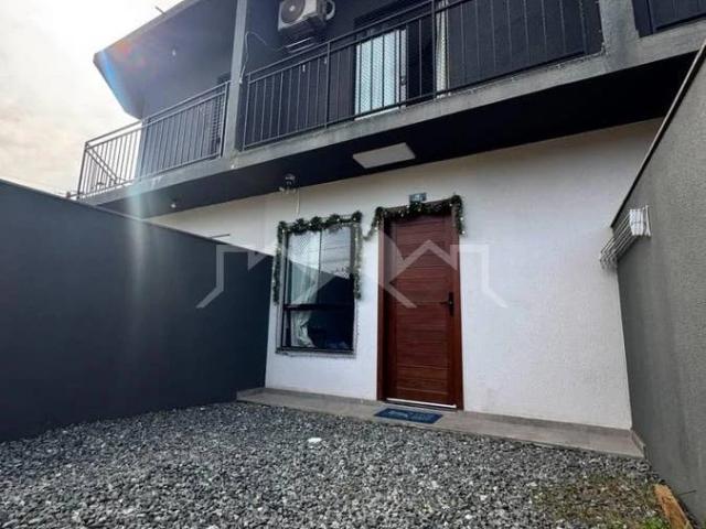 Casa venda em Joinville, Região Geográfica Intermediária de Joinville