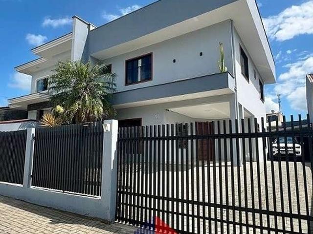 Casa venda em Petrópolis, Joinville