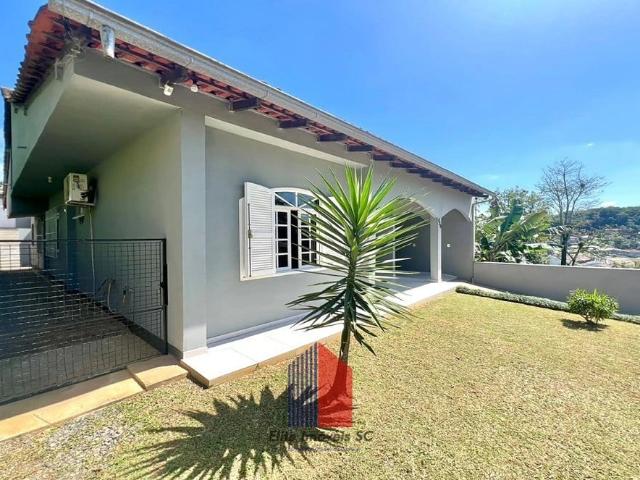 Casa venda em Petrópolis, Joinville