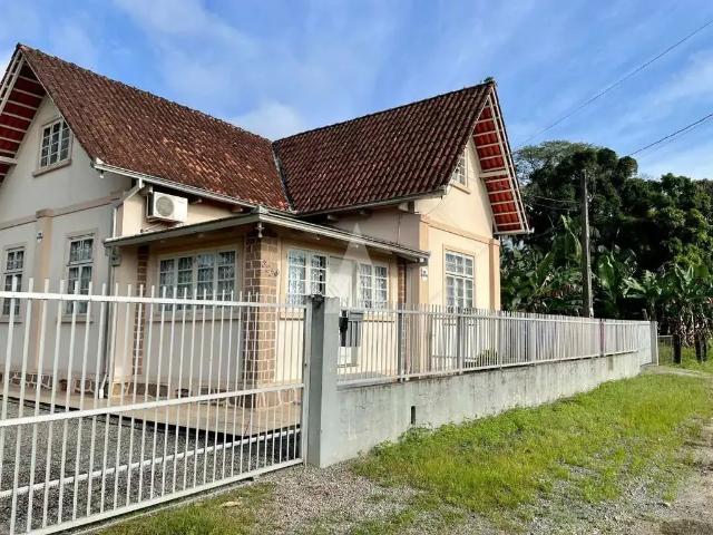 Casa venda em Região Geográfica Imediata de Joinville, Joinville