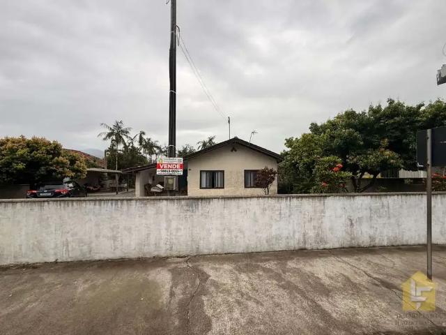 Casa venda em Região Geográfica Imediata de Joinville, Joinville