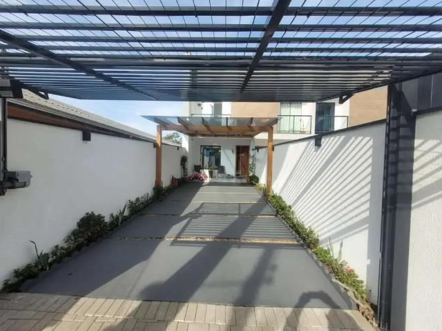 Casa venda em Região Geográfica Imediata de Joinville, Joinville