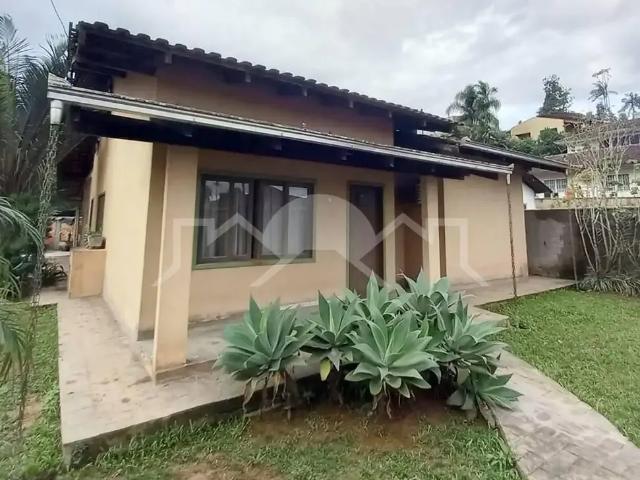 Casa venda em Região Geográfica Imediata de Joinville, Joinville