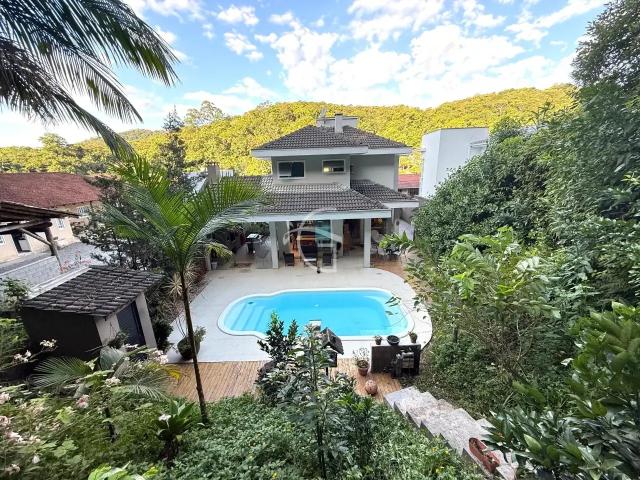 Casa venda em Região Geográfica Imediata de Joinville, Joinville