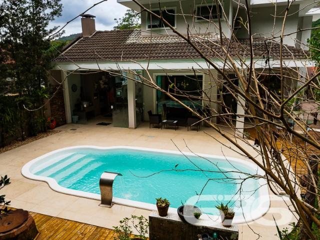 Casa venda em São Marcos, Joinville