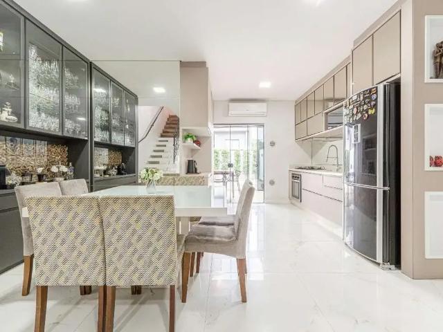 Casa venda em Região Geográfica Imediata de Joinville, Joinville