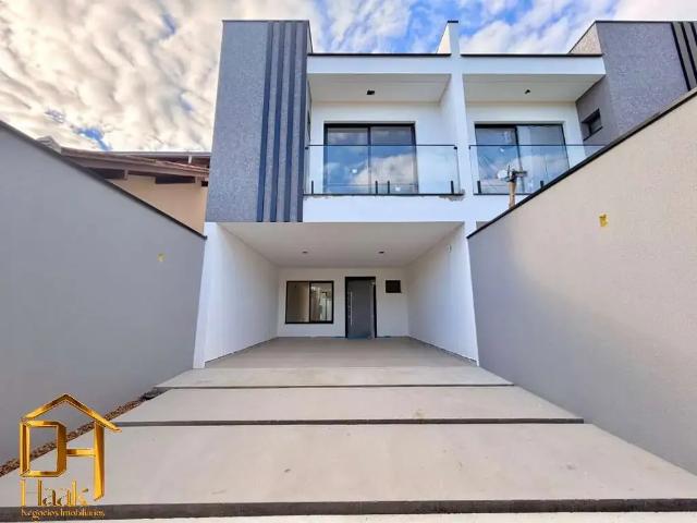 Casa venda em Saguaçu, Joinville