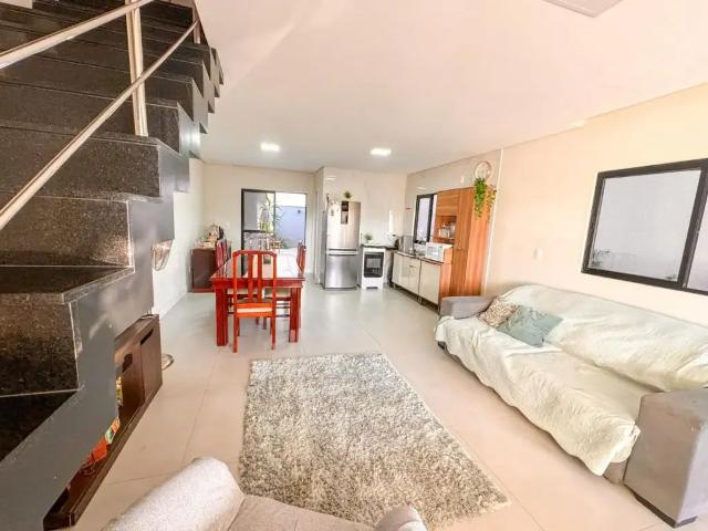 Casa venda em Saguaçu, Joinville