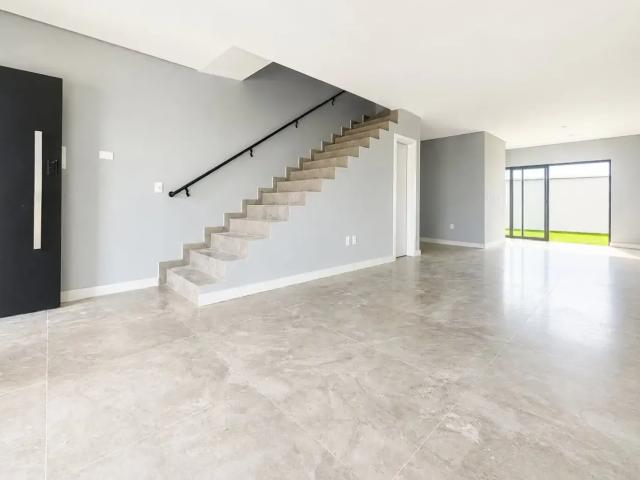 Casa venda em Região Geográfica Imediata de Joinville, Joinville