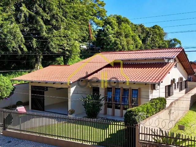 Casa venda em Saguaçu, Joinville