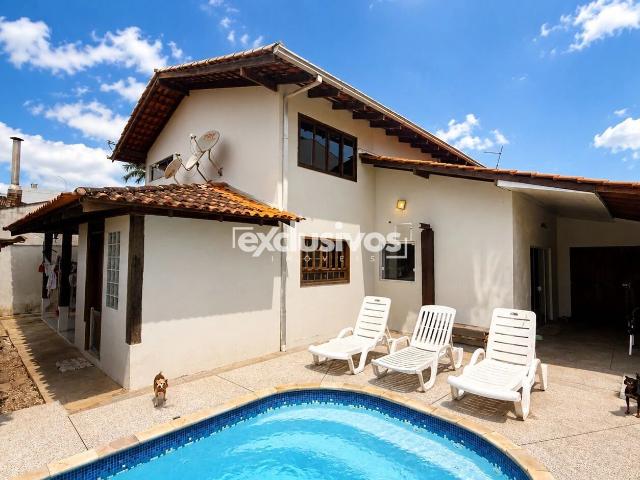 Casa venda em Região Geográfica Imediata de Joinville, Joinville