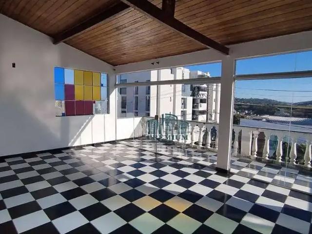 Casa venda em Região Geográfica Imediata de Juiz de Fora, Juiz de Fora