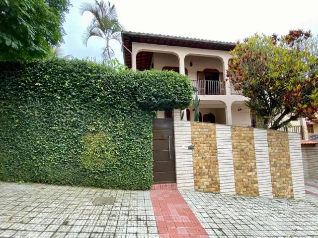 Casa venda em Região Geográfica Imediata de Juiz de Fora, Juiz de Fora
