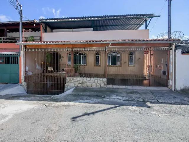 Casa venda em Região Geográfica Imediata de Juiz de Fora, Juiz de Fora