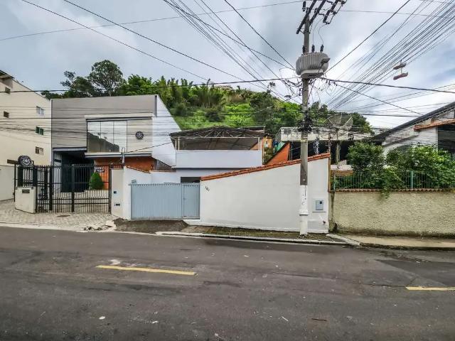 Casa venda em Região Geográfica Imediata de Juiz de Fora, Juiz de Fora