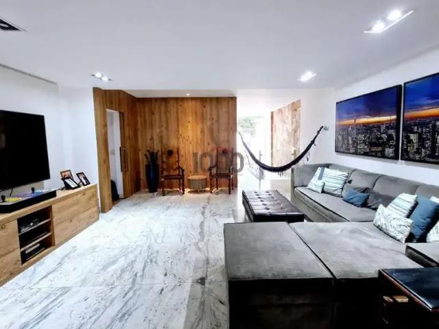 Casa venda em Região Geográfica Imediata de Juiz de Fora, Juiz de Fora