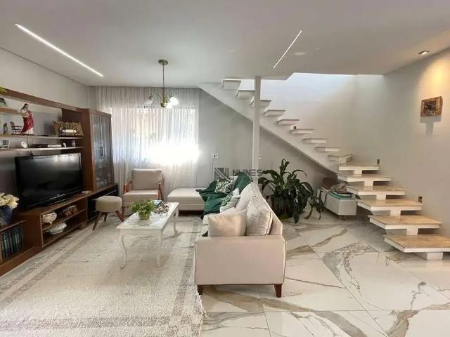 Casa venda em Região Geográfica Imediata de Juiz de Fora, Juiz de Fora