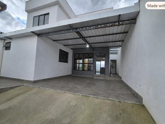 Casa venda em Juiz de Fora, Região Geográfica Intermediária de Juiz de Fora