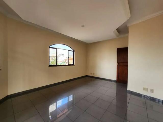 Casa venda em Teixeiras, Juiz de Fora
