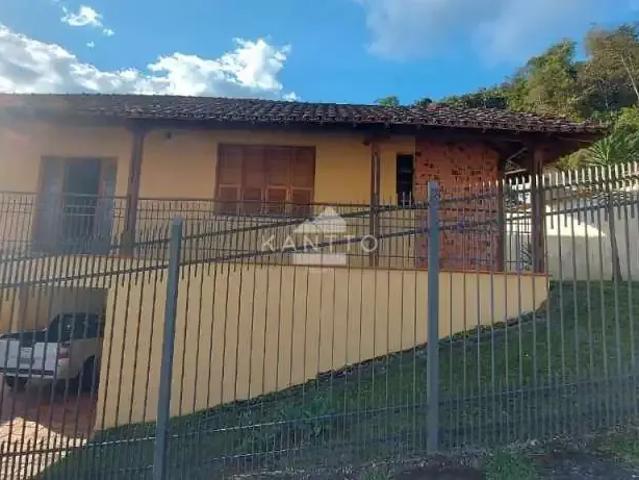 Casa venda em Região Geográfica Imediata de Juiz de Fora, Juiz de Fora