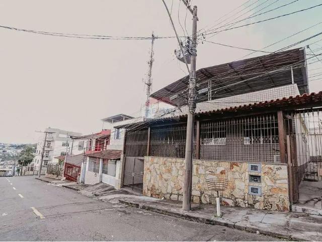Casa venda em Nossa Senhora de Lourdes, Juiz de Fora