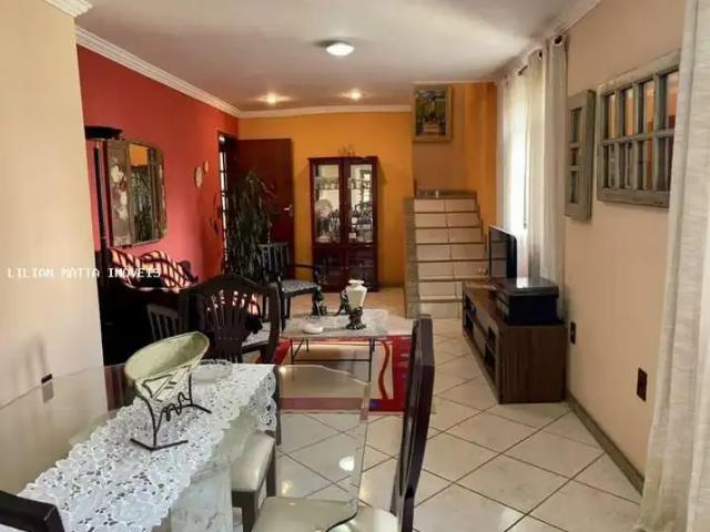 Casa venda em Juiz de Fora, Região Geográfica Intermediária de Juiz de Fora