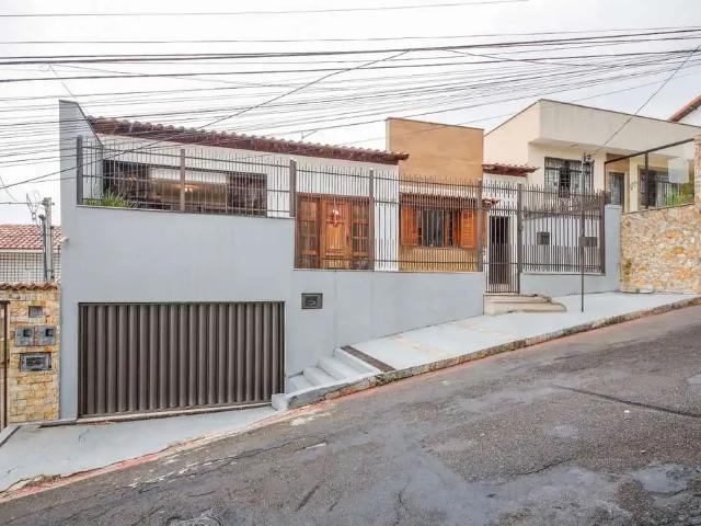 Casa venda em Região Geográfica Imediata de Juiz de Fora, Juiz de Fora