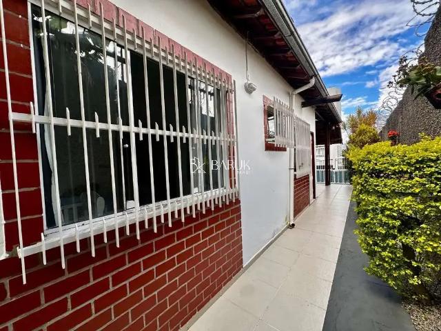 Casa venda em Região Geográfica Imediata de Juiz de Fora, Juiz de Fora