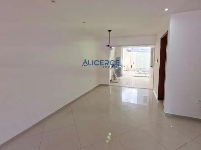 Casa venda em Região Geográfica Imediata de Juiz de Fora, Juiz de Fora