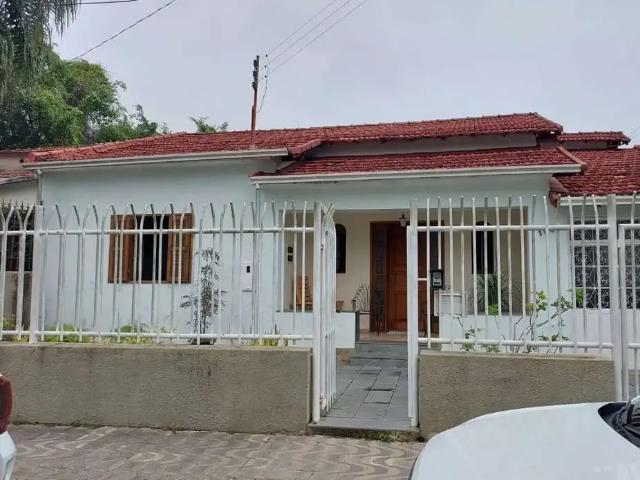 Casa venda em Região Geográfica Imediata de Juiz de Fora, Juiz de Fora