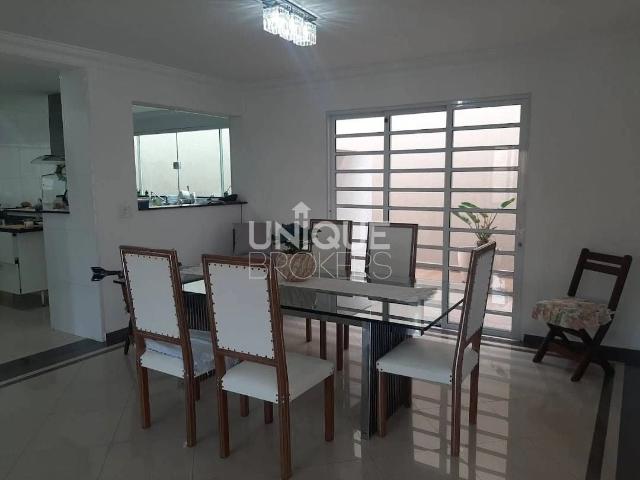 Casa venda em Jardim Santa Teresa, Jundiaí