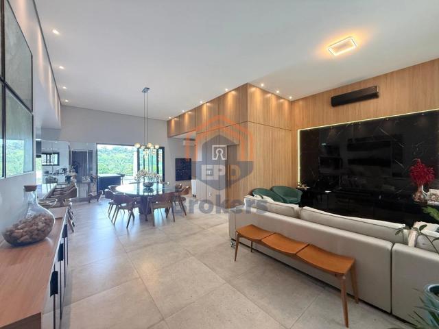 Casa venda em Jardim Ligia, Jundiaí