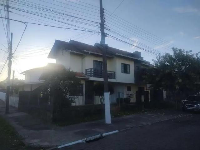 Casa venda em Campos Novos, Região Sul
