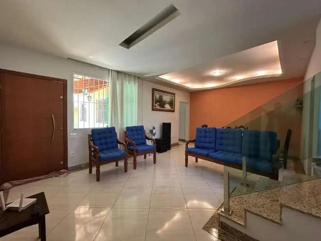 Casa venda em Região Geográfica Imediata de Belo Horizonte, Região Metropolitana de Belo Horizonte