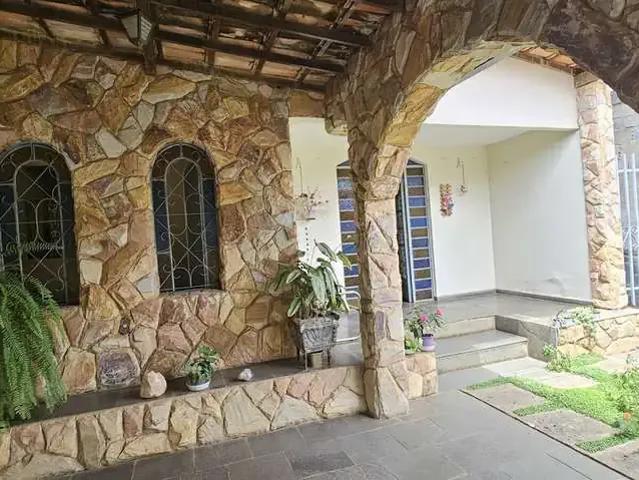 Casa venda em Região Geográfica Imediata de Belo Horizonte, Região Metropolitana de Belo Horizonte