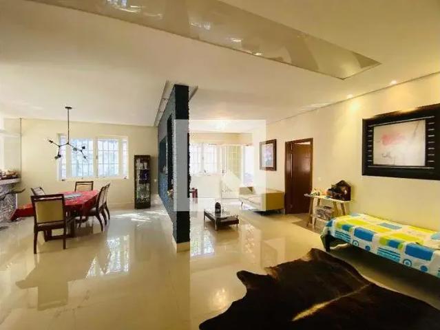 Casa venda em Região Geográfica Imediata de Belo Horizonte, Região Metropolitana de Belo Horizonte