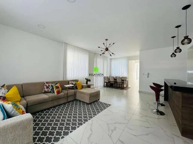 Casa venda em Região Geográfica Imediata de Belo Horizonte, Região Metropolitana de Belo Horizonte