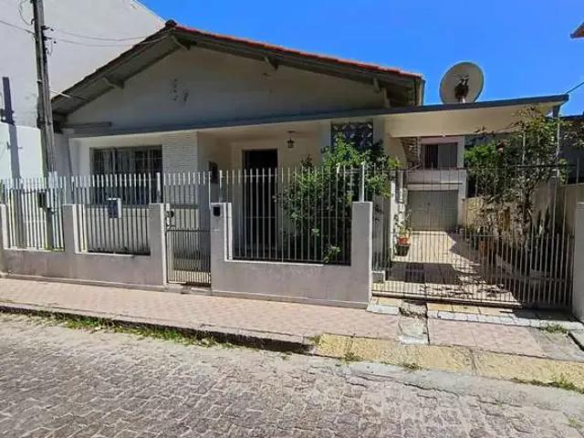 Casa venda em Região Geográfica Imediata de Tubarão, Laguna