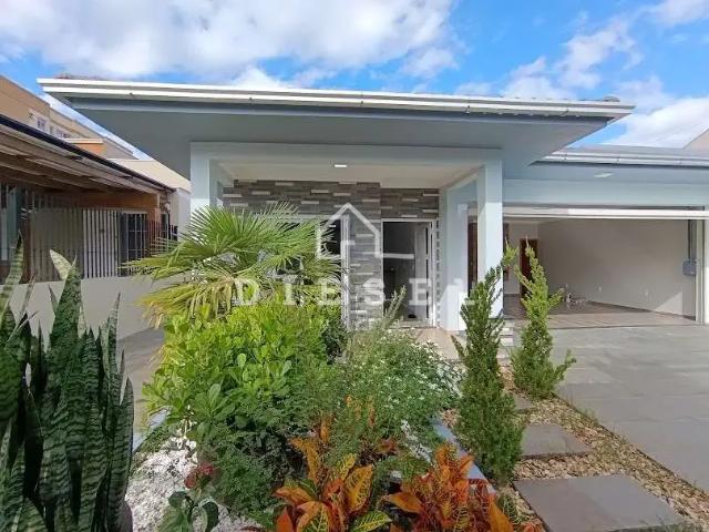 Casa venda em Lajeado, Região Geográfica Intermediária de Santa Cruz do Sul - Lajeado